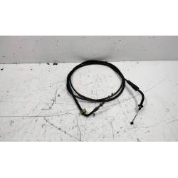 CABLE DE GAZ - PEUGEOT KISBEE