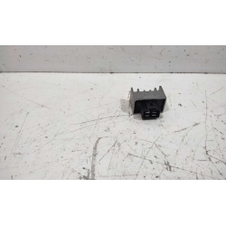 REGULATEUR DE TENSION - PEUGEOT KISBEE