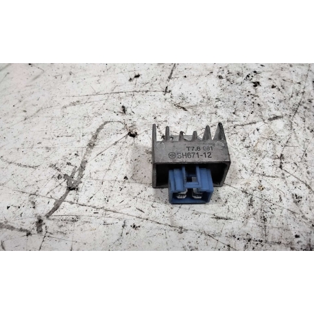 REGULATEUR DE TENSION - YAMAHA TZR 50