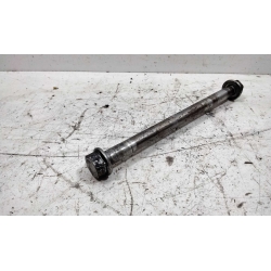 AXE DE ROUE ARRIERE - GILERA SC 125