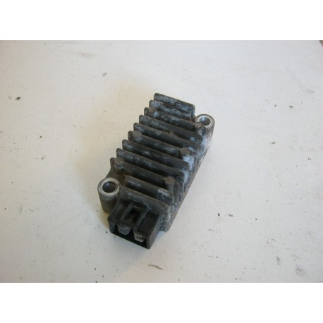 REGULATEUR DE TENSION YAMAHA XJN 600 DIVERSION 1995