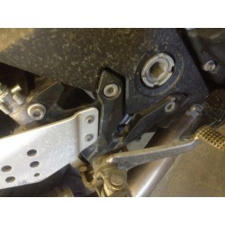 PLATINE REPOSE PIED DROITE - KAWASAKI Z 750 2010