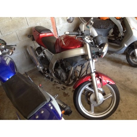 DAELIM ROADWIN 125 ACCIDENTEE