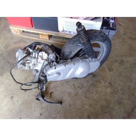 MOTEUR - APRILIA SCARABEO 125