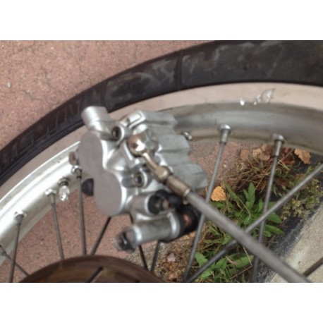 ETRIER + DURITE - YAMAHA XTZ 750