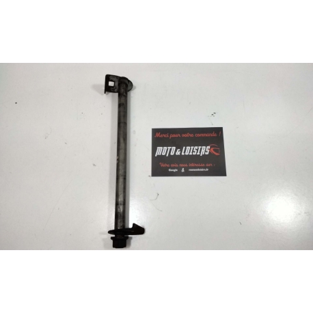 AXE DE ROUE ARRIERE - SUZUKI BANDIT 600